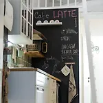 아파트 The Spot